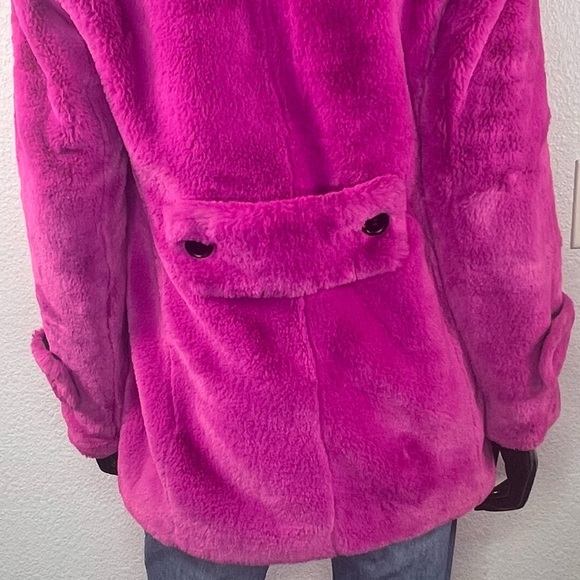 Betsy Johnson Women’s Plush Double-Breasted Faux Fur Coat Hot Pink Fuchsia Sz S - Picture 7 of 9